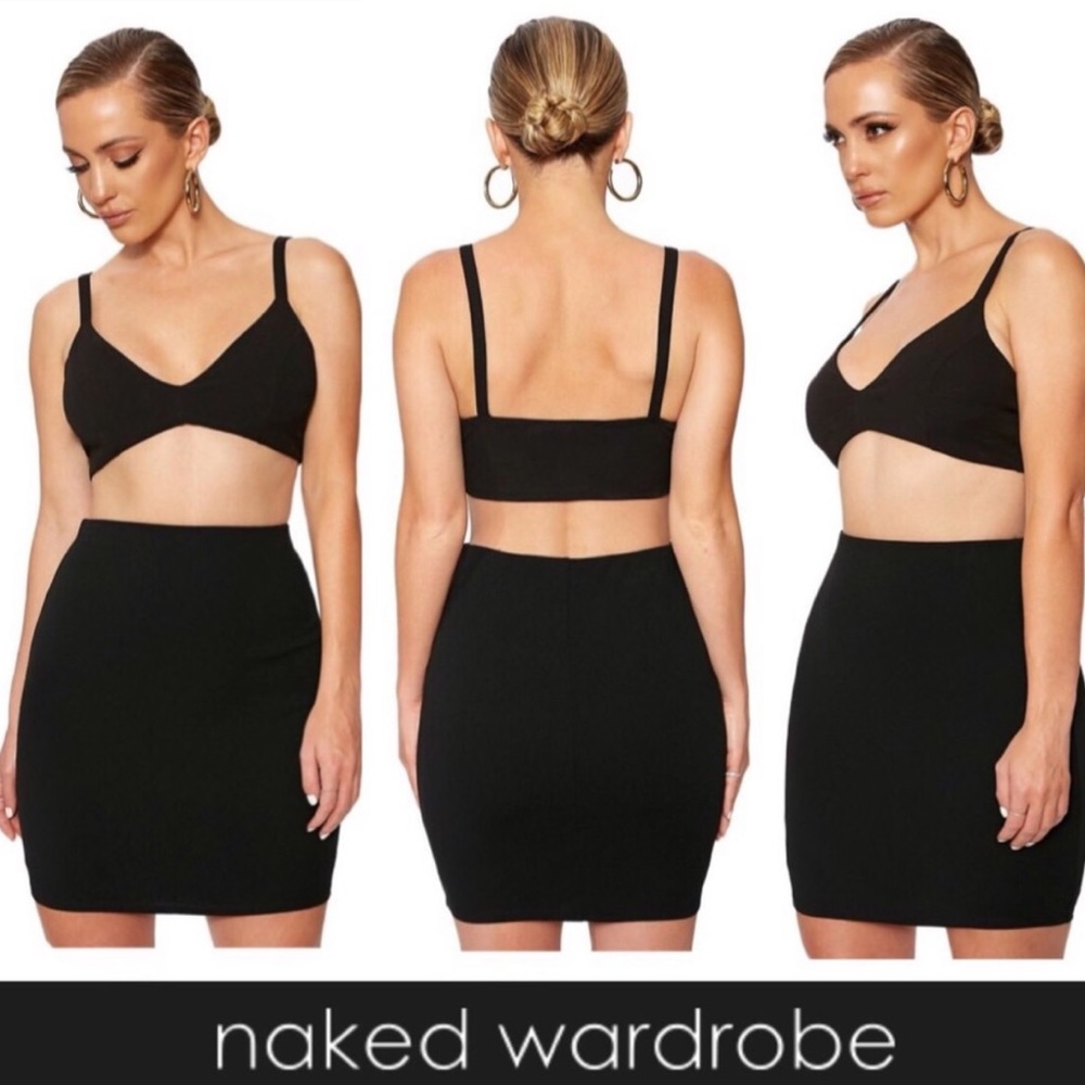 Naked Wardrobe - The Knockout set